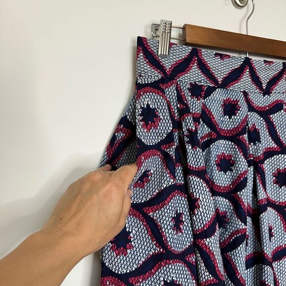 Francis + Benedict Printed Full Skirt Size Small - Picture 6 of 9